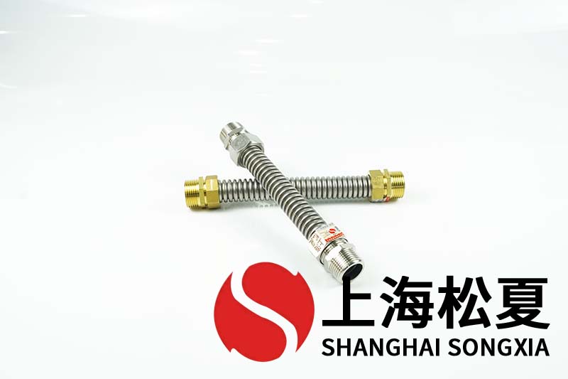 哪些因素會影響空調(diào)金屬軟管的位移補償性能？